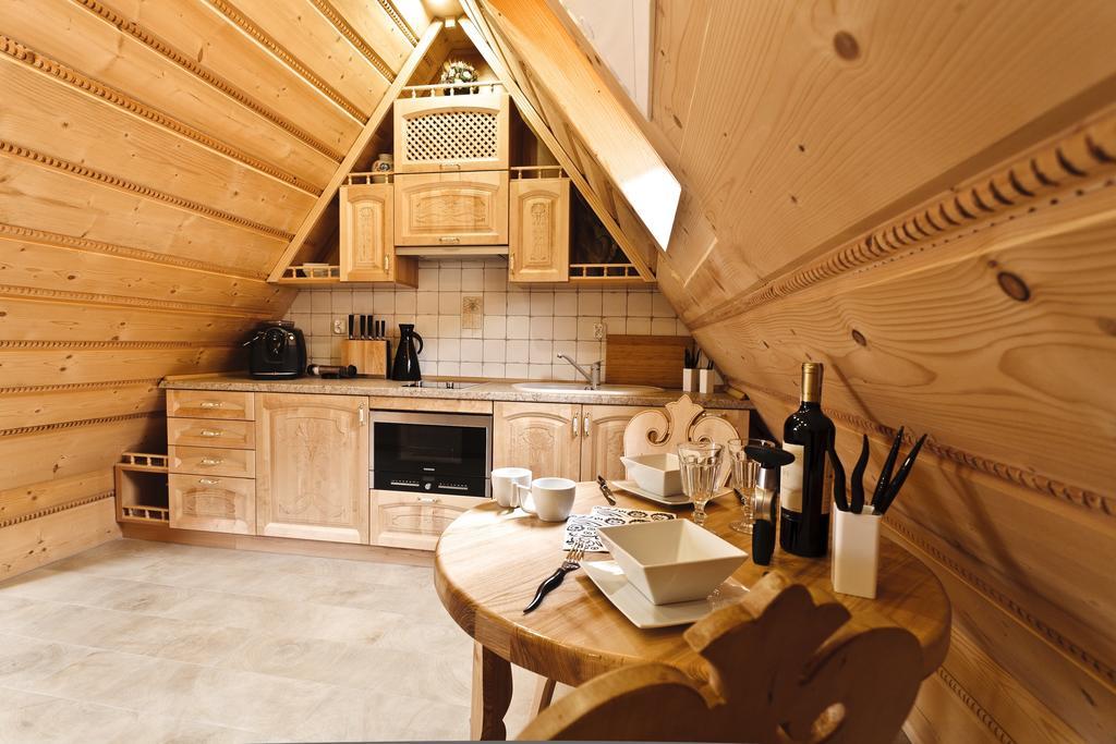 Apartament Widokowy I Wyjatkowy Косьцелісько Номер фото